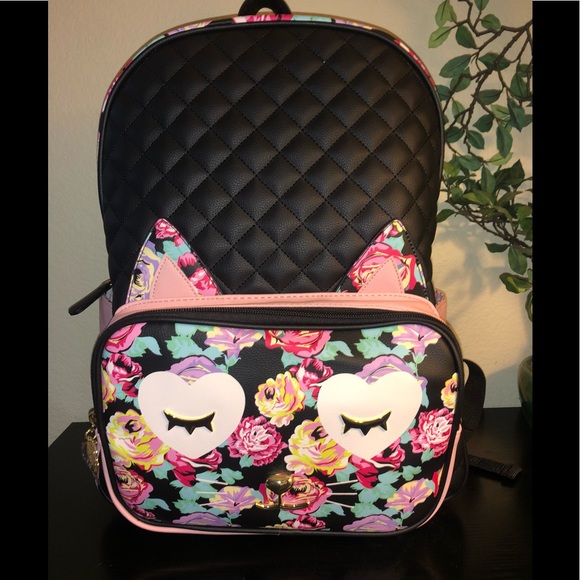 🥰Adorable Betsey Johnson 🌺 Quilted 🐈‍⬛ Backpack - Picture 13 of 14